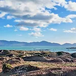 Westcove View Three Bedroom Luxury House With Hot Tub * Coad