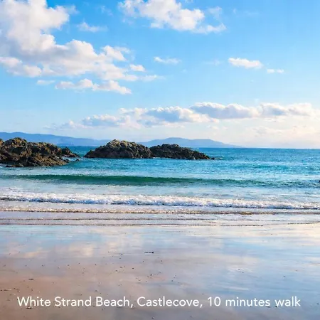 Westcove View Three Bedroom Luxury House With Hot Tub * Coad