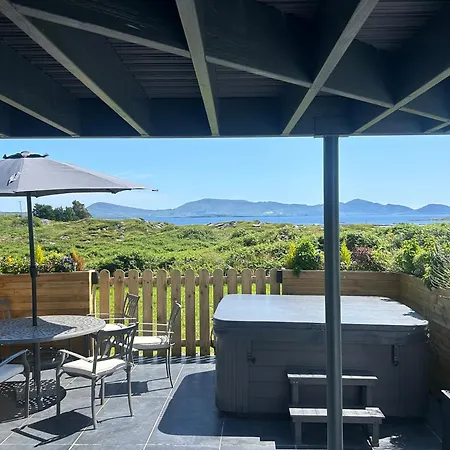 Casa vacanze Westcove View Three Bedroom Luxury House With Hot Tub *