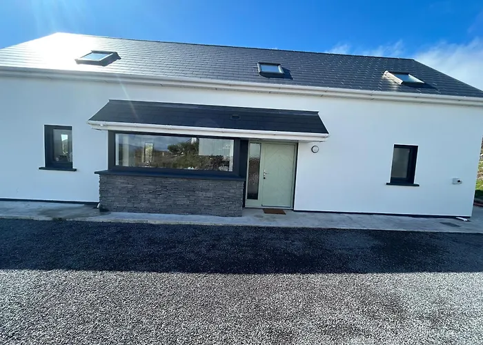 Westcove View Three Bedroom Luxury House With Hot Tub Prázdninový dům Coad